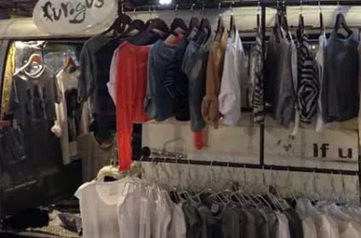 ตลาดนัดรถโบราณ